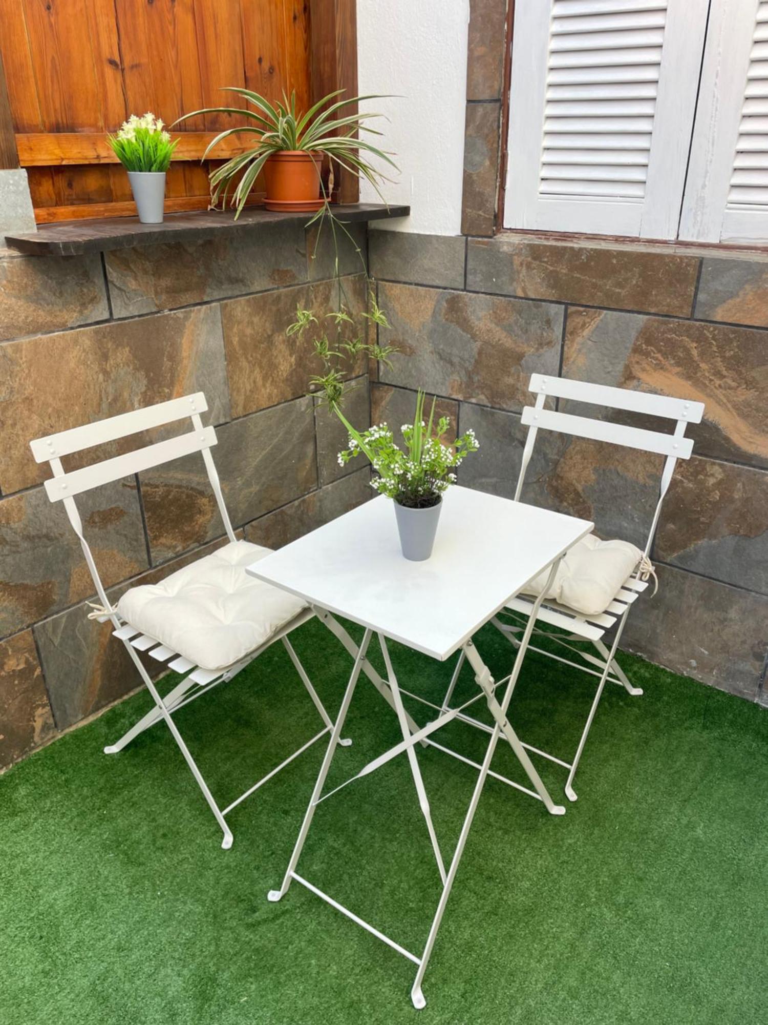 Helen House Apartment